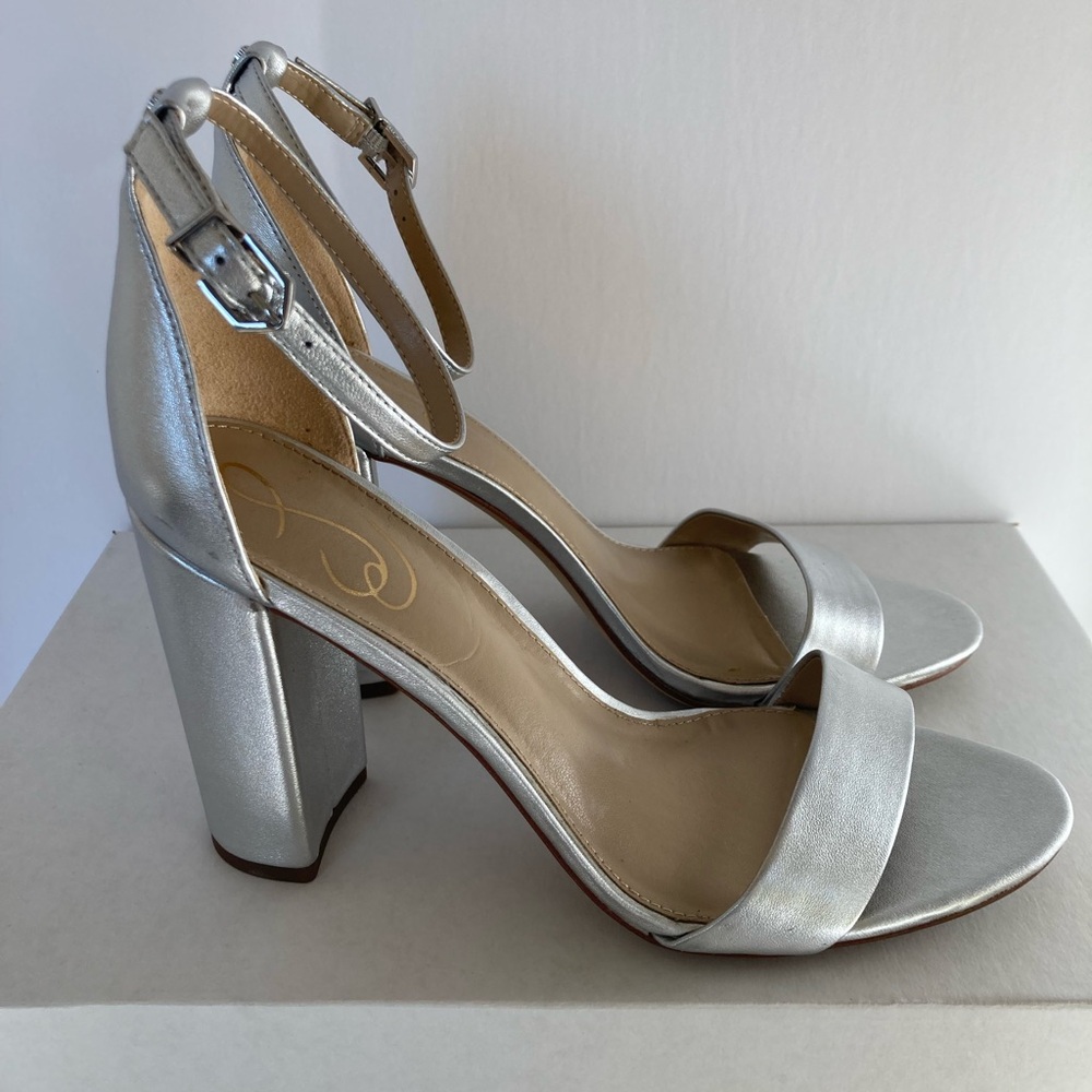 Sam Edelman Strap Heeled Sandal Women’s Size 9 1/2 US Metallic Silver